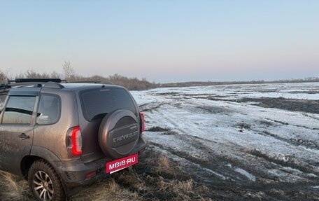 Chevrolet Niva I рестайлинг, 2013 год, 750 000 рублей, 5 фотография