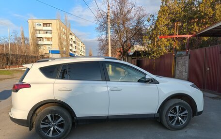 Toyota RAV4, 2015 год, 2 550 000 рублей, 3 фотография