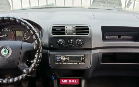 Skoda Fabia II, 2007 год, 319 000 рублей, 11 фотография