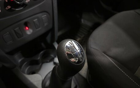 Renault Sandero II рестайлинг, 2020 год, 1 260 000 рублей, 20 фотография