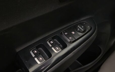 KIA Rio IV, 2019 год, 1 370 000 рублей, 8 фотография