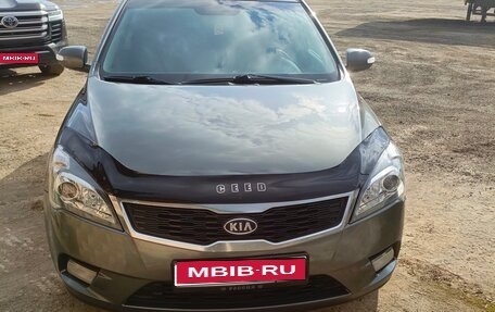 KIA cee'd I рестайлинг, 2010 год, 620 000 рублей, 1 фотография