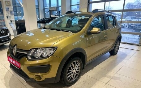 Renault Sandero II рестайлинг, 2015 год, 799 000 рублей, 1 фотография