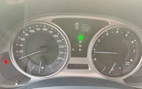 Lexus IS II рестайлинг 2, 2006 год, 1 150 000 рублей, 8 фотография