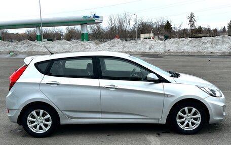 Hyundai Solaris II рестайлинг, 2012 год, 899 000 рублей, 3 фотография