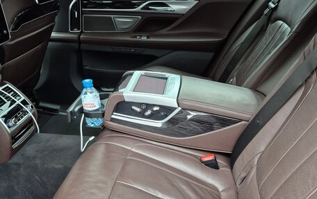 BMW 7 серия, 2020 год, 6 550 000 рублей, 7 фотография