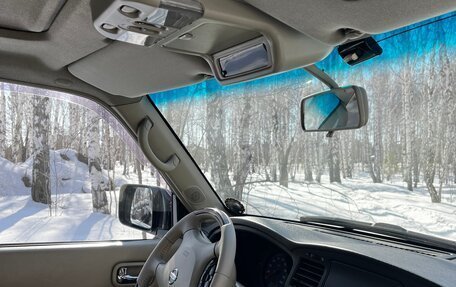 Nissan Patrol, 2005 год, 2 250 000 рублей, 5 фотография