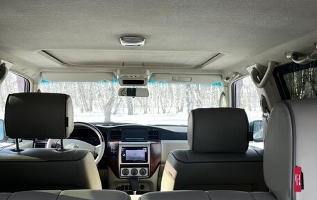 Nissan Patrol, 2005 год, 2 250 000 рублей, 11 фотография