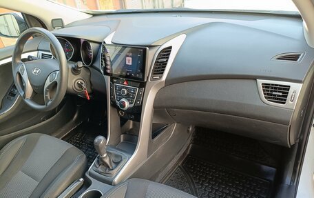 Hyundai i30 II рестайлинг, 2016 год, 699 000 рублей, 10 фотография