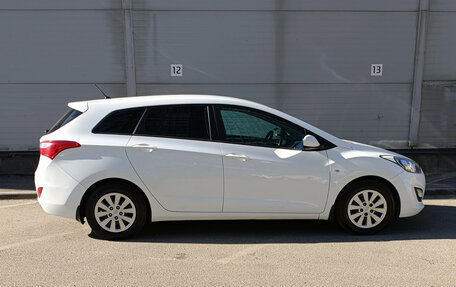 Hyundai i30 II рестайлинг, 2016 год, 699 000 рублей, 4 фотография