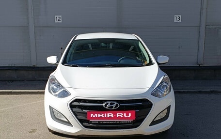 Hyundai i30 II рестайлинг, 2016 год, 699 000 рублей, 2 фотография