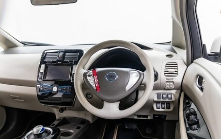 Nissan Leaf I, 2011 год, 578 000 рублей, 14 фотография