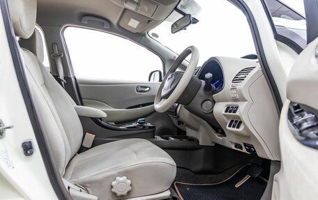 Nissan Leaf I, 2011 год, 578 000 рублей, 28 фотография