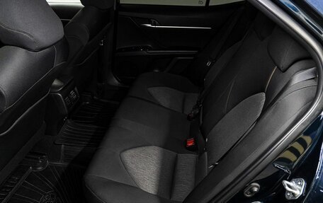 Toyota Camry, 2018 год, 2 379 000 рублей, 14 фотография