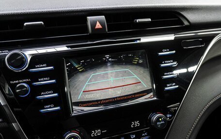 Toyota Camry, 2018 год, 2 379 000 рублей, 23 фотография