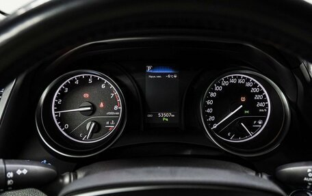 Toyota Camry, 2018 год, 2 379 000 рублей, 26 фотография