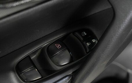 Nissan X-Trail, 2016 год, 1 800 000 рублей, 14 фотография