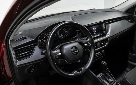 Skoda Rapid II, 2021 год, 1 699 000 рублей, 10 фотография