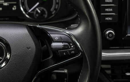 Skoda Rapid II, 2021 год, 1 699 000 рублей, 20 фотография