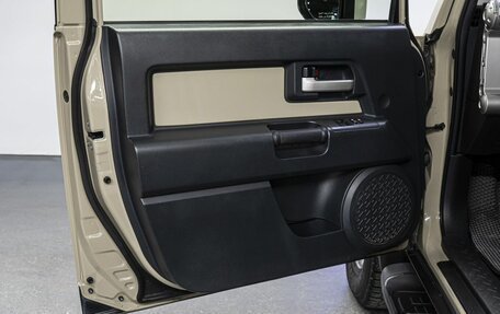 Toyota FJ Cruiser, 2021 год, 5 559 000 рублей, 11 фотография