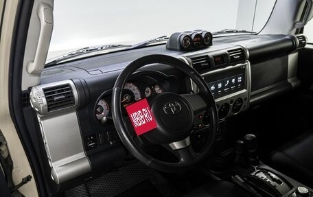 Toyota FJ Cruiser, 2021 год, 5 559 000 рублей, 10 фотография