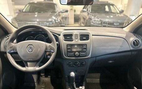 Renault Sandero II рестайлинг, 2015 год, 799 000 рублей, 19 фотография