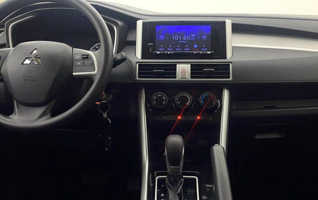 Mitsubishi Xpander, 2021 год, 1 980 000 рублей, 7 фотография