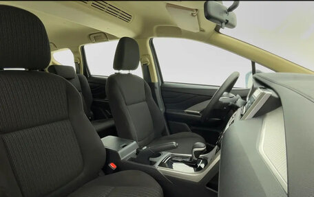 Mitsubishi Xpander, 2021 год, 1 980 000 рублей, 10 фотография