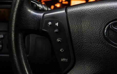 Toyota Avensis III рестайлинг, 2004 год, 779 000 рублей, 19 фотография