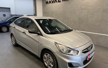 Hyundai Solaris II рестайлинг, 2013 год, 719 000 рублей, 3 фотография