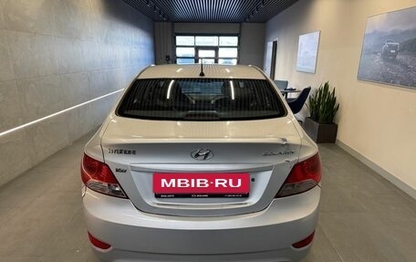 Hyundai Solaris II рестайлинг, 2013 год, 719 000 рублей, 5 фотография