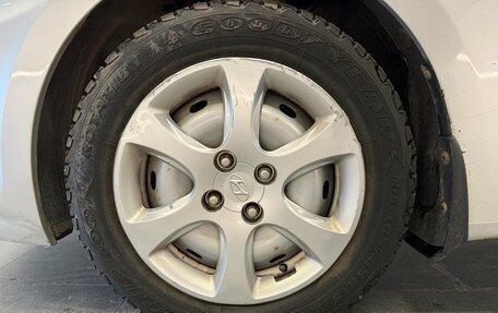 Hyundai Solaris II рестайлинг, 2013 год, 719 000 рублей, 15 фотография