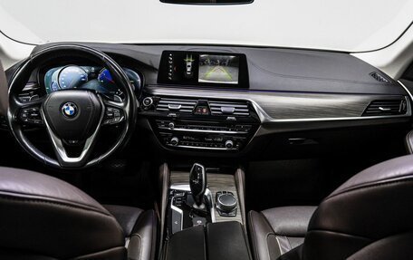 BMW 5 серия, 2018 год, 3 259 000 рублей, 20 фотография