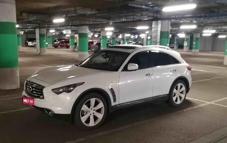 Infiniti FX II, 2012 год, 1 750 000 рублей, 1 фотография