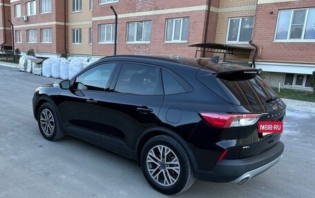 Ford Escape, 2021 год, 1 900 000 рублей, 4 фотография