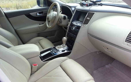 Infiniti FX II, 2012 год, 1 750 000 рублей, 10 фотография