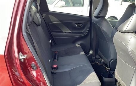 Toyota Vitz, 2019 год, 750 000 рублей, 11 фотография