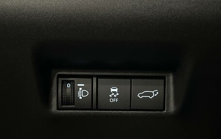 Toyota RAV4, 2025 год, 4 400 000 рублей, 22 фотография