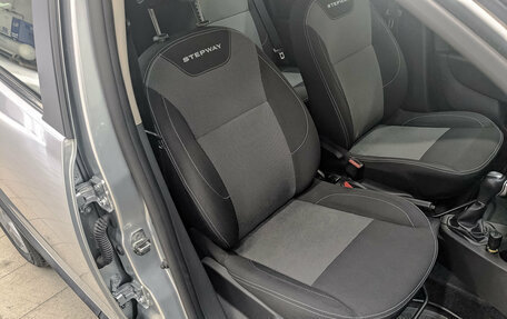 Renault Sandero II рестайлинг, 2021 год, 1 445 000 рублей, 22 фотография