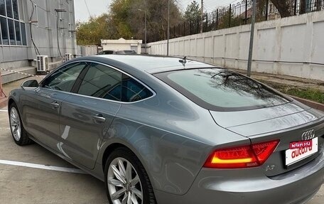Audi A7, 2011 год, 1 970 000 рублей, 8 фотография