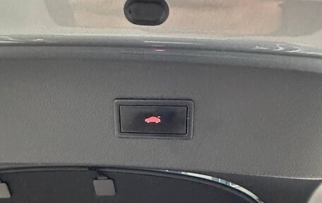 Audi A7, 2011 год, 1 970 000 рублей, 13 фотография