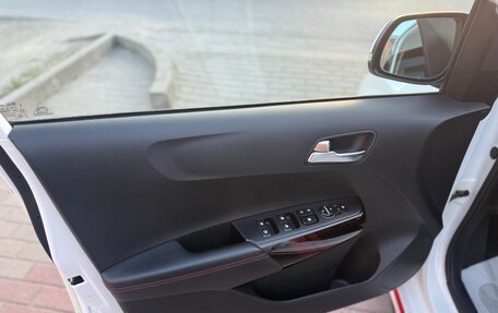 KIA Picanto III рестайлинг, 2017 год, 1 380 000 рублей, 10 фотография