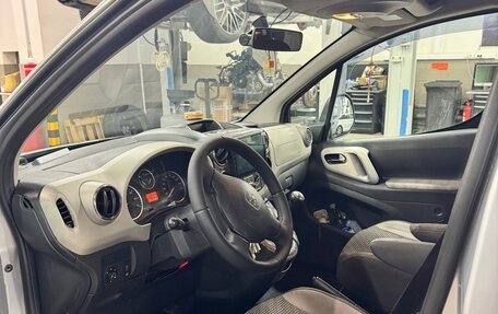 Peugeot Partner II рестайлинг 2, 2013 год, 590 000 рублей, 7 фотография