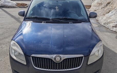 Skoda Fabia II, 2009 год, 320 000 рублей, 2 фотография