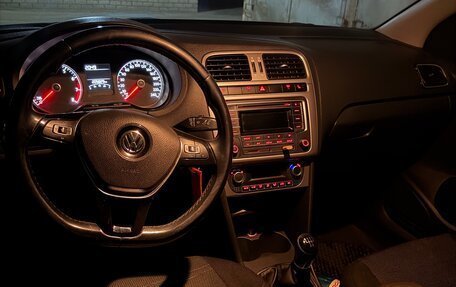 Volkswagen Polo VI (EU Market), 2016 год, 850 000 рублей, 5 фотография