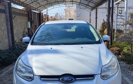 Ford Focus III, 2014 год, 990 000 рублей, 3 фотография