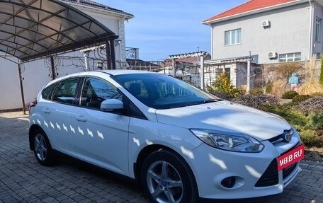Ford Focus III, 2014 год, 990 000 рублей, 2 фотография