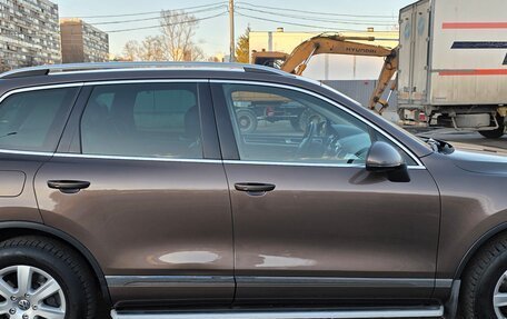 Volkswagen Touareg III, 2012 год, 1 650 000 рублей, 4 фотография