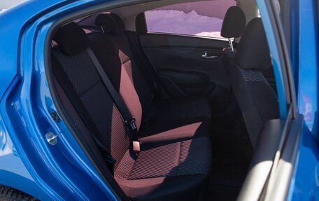 KIA Rio IV, 2018 год, 1 585 000 рублей, 31 фотография