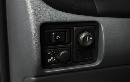 Nissan Almera, 2005 год, 299 999 рублей, 15 фотография